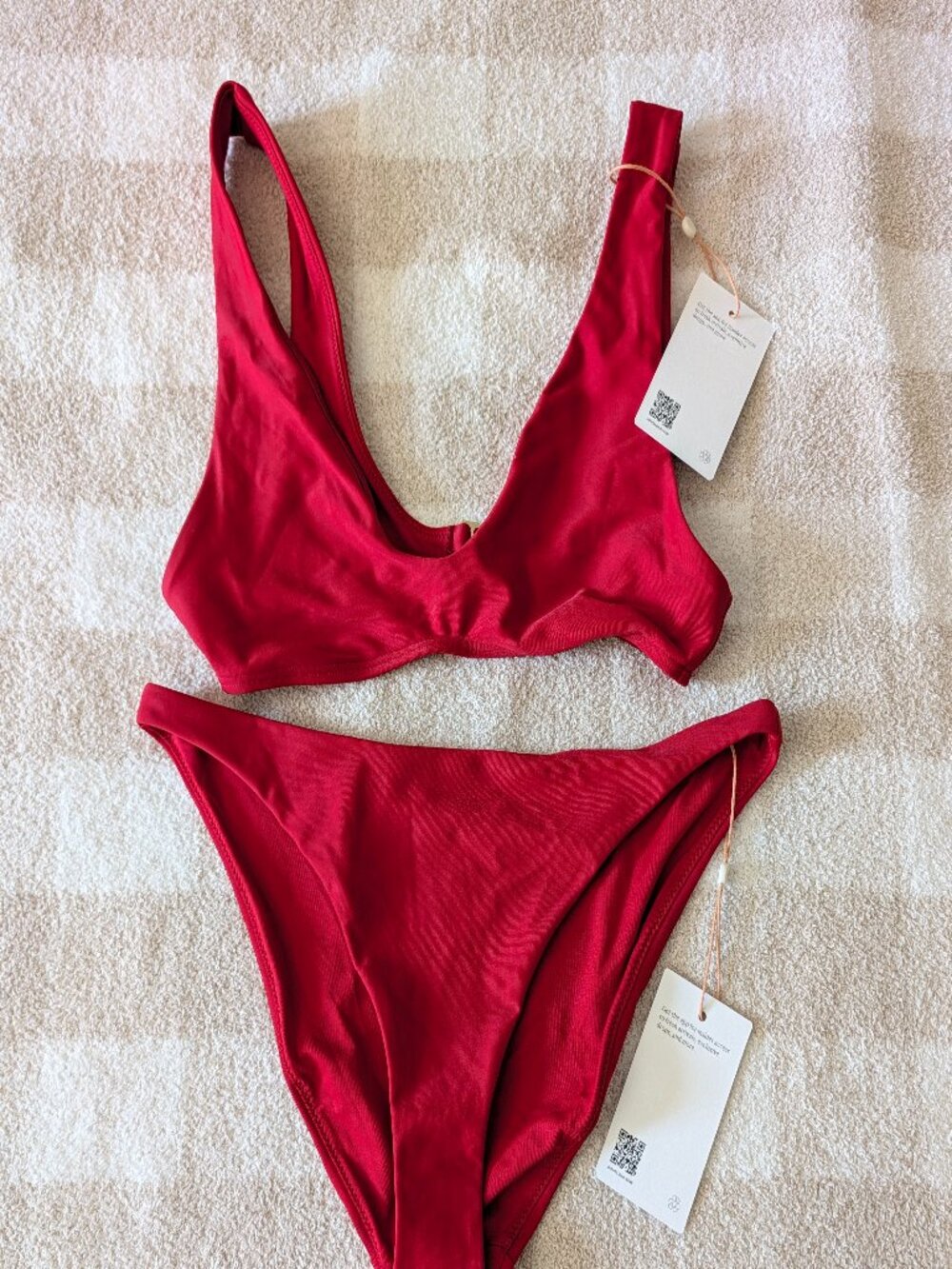 NWT Quince Red Bikini Set Womens XS High Leg Bottoms Back Clasp Swimsuit 2-piece